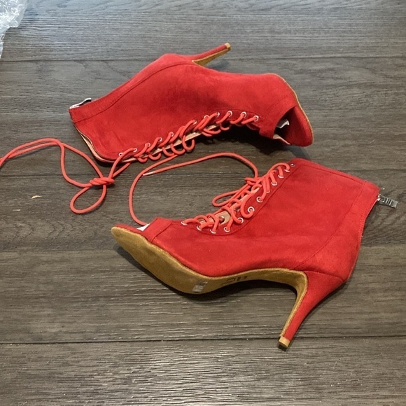 NWT BURJU Sierralynn Lace up Ankle Boots dancing | Size 10.5 - Picture 3 of 9